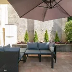 Welcomely - Violet House & Garden * לקו