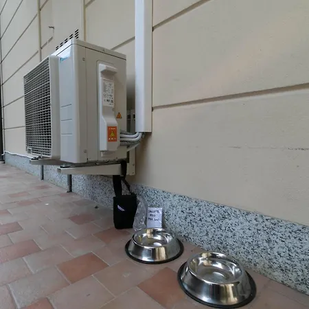 Apartment Welcomely - Violet House & Garden Lecco