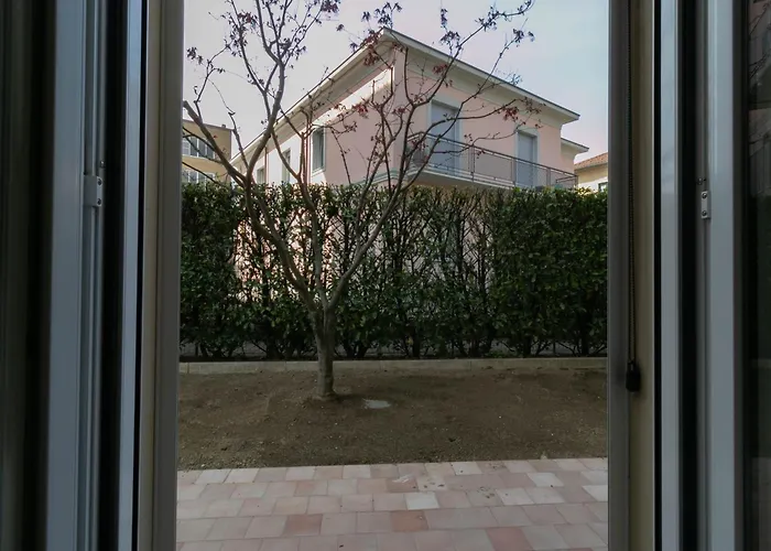 شقة Welcomely - Violet House & Garden *