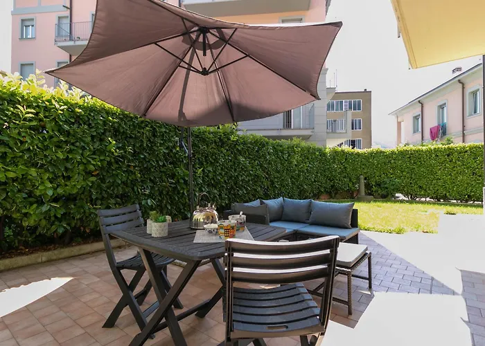 شقة Welcomely - Violet House & Garden *