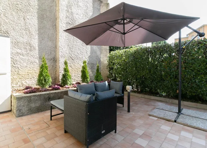 Welcomely - Violet House & Garden Appartement