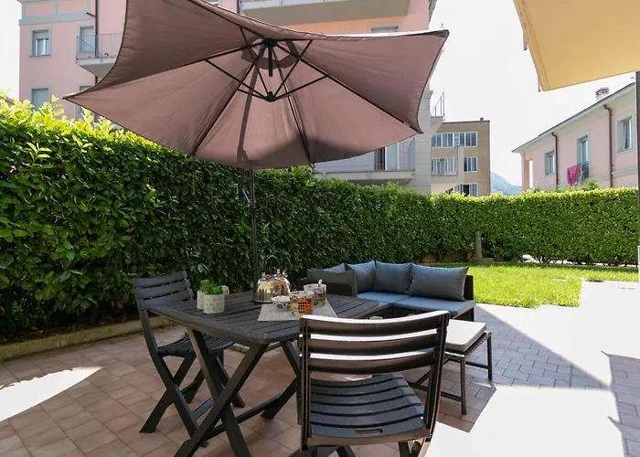 Welcomely - Violet House & Garden Appartement
