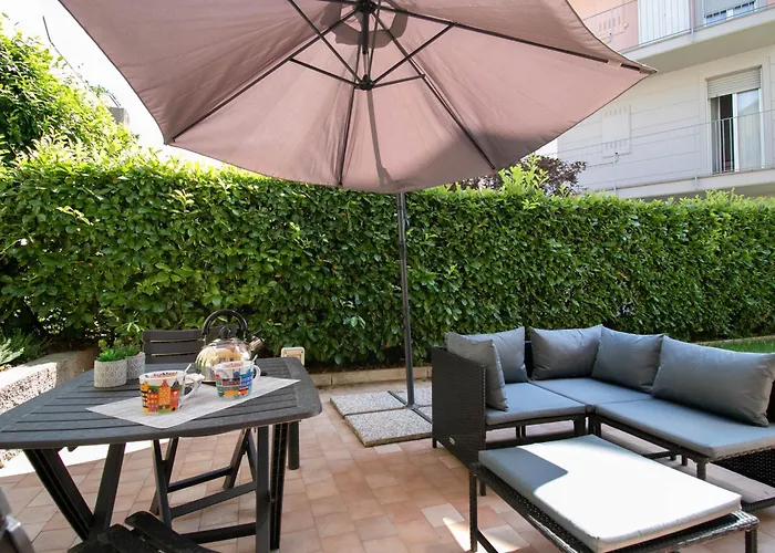 Welcomely - Violet House & Garden Appartement *