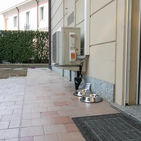 Welcomely - Violet House & Garden * Lecco